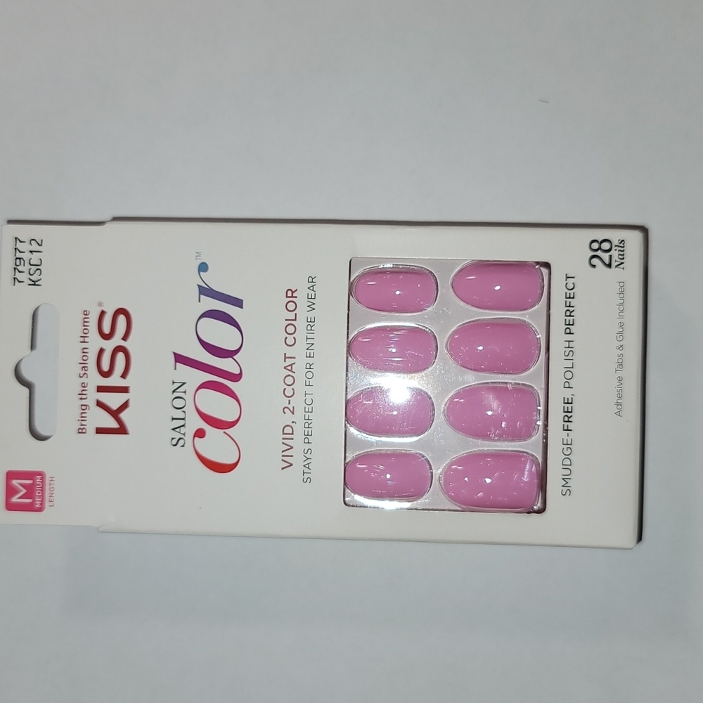 Kiss Salon Color press on nails